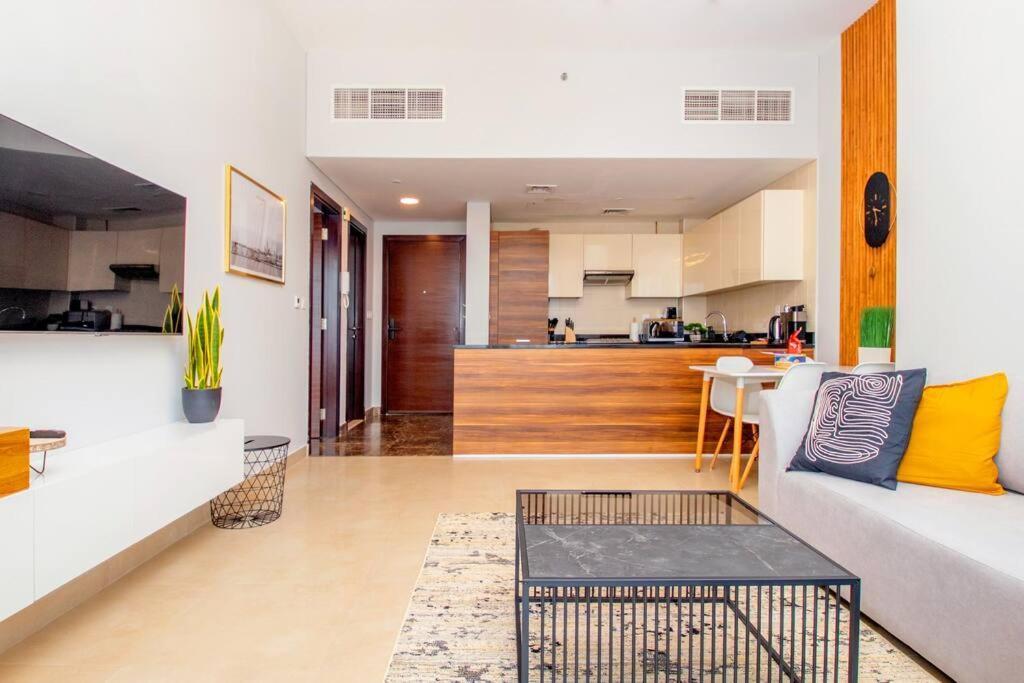 Marina Elite:1br Seafront Luxury Apartment